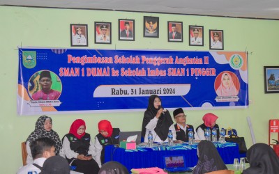 Kegiatan Pengimbasan Sekolah Penggerak SMAN 1 Dumai ke Sekolah Imbas SMA Negeri 1 Pinggir